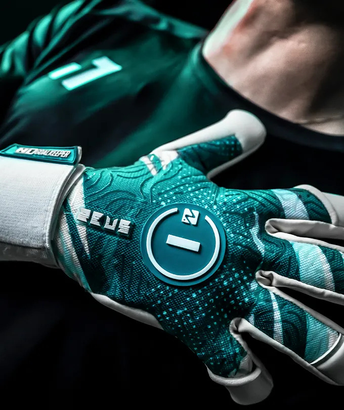 Luvas de Guarda-Redes N1 - Zeus 2.0 Breeze UGT+ II 