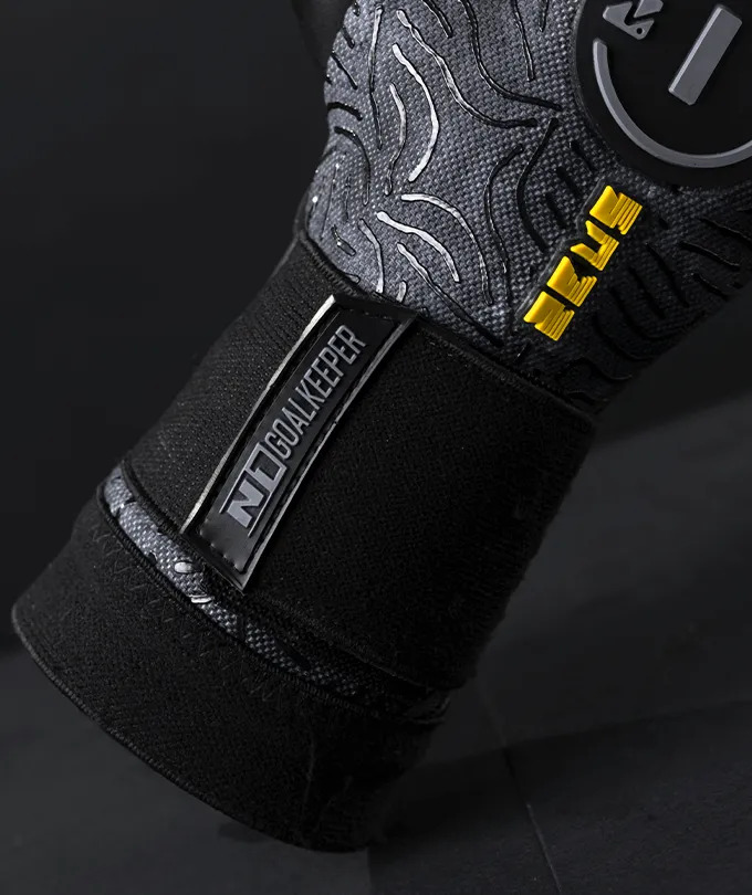 Luvas de Guarda-Redes N1 - Zeus 2.0 Carbon UGT+ II  